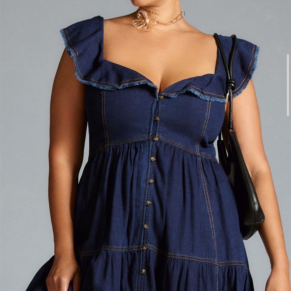 Anthropologie:Pilcro Sweetheart Flutter-Sleeve Denim Buttondown Dress - Picture 5 of 11